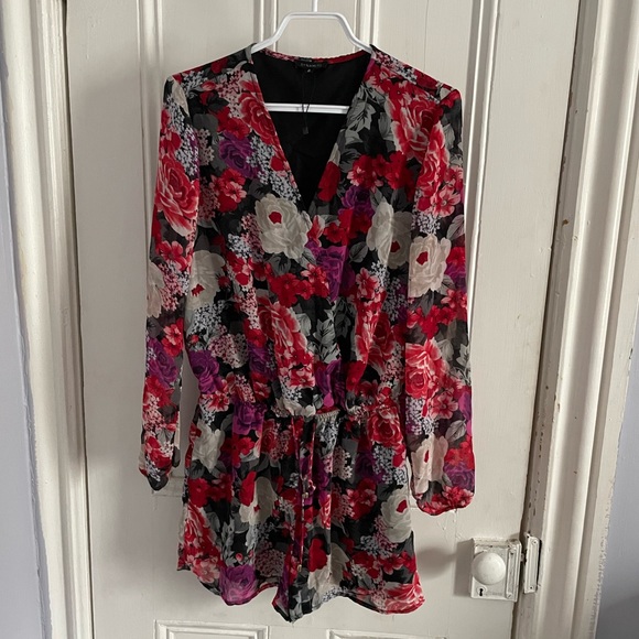 Floral Romper - Picture 1 of 3